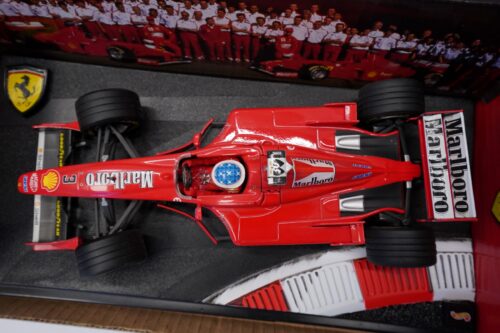 2H00189.5 HOTWHEELS 1:18 Ferrari F300 #3 Michael Schumacher 1998